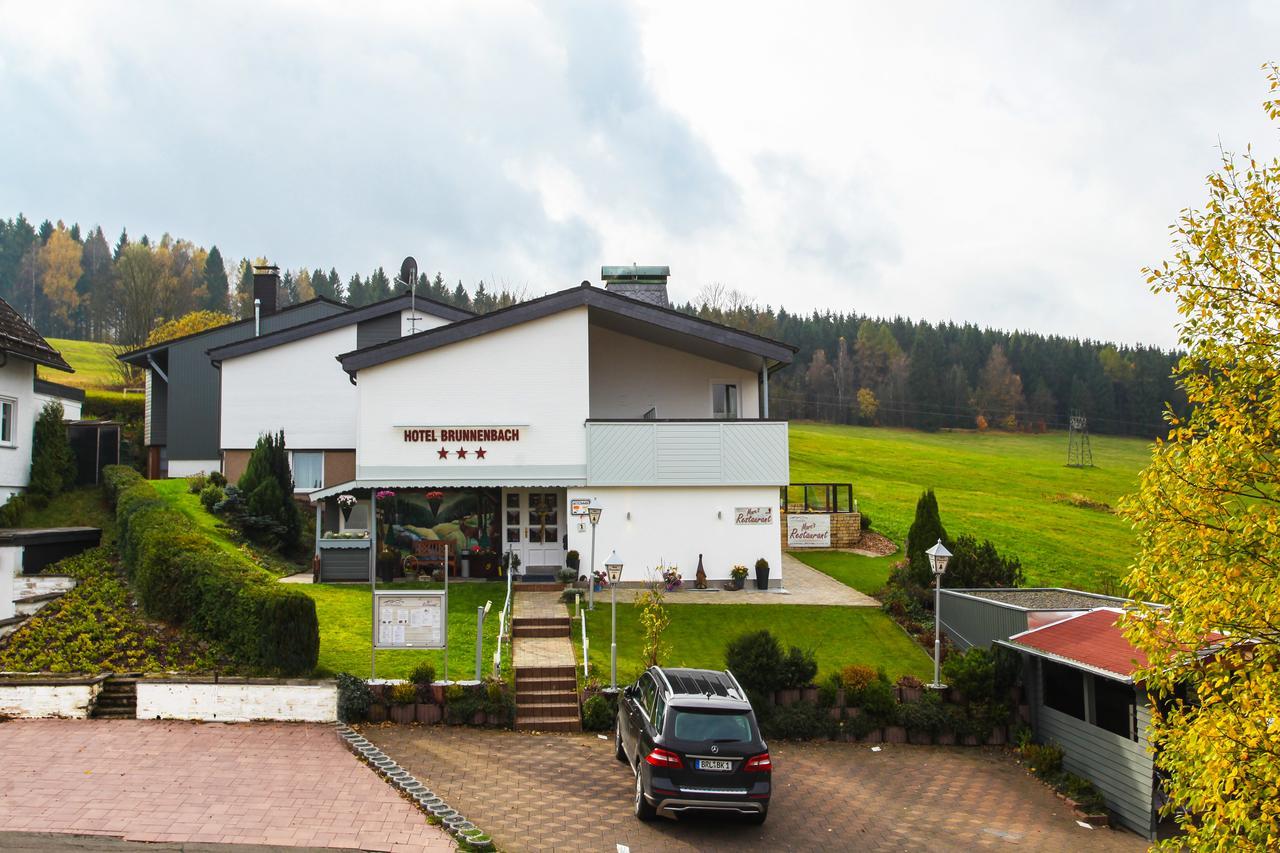 Hotel Brunnenbach ブラウンラーゲ エクステリア 写真